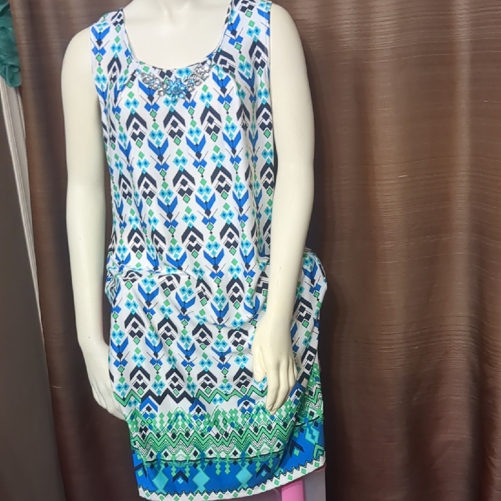 Kim Rogers Geometric Scoop Neck Sleeveless Blouse in Blue and Mint